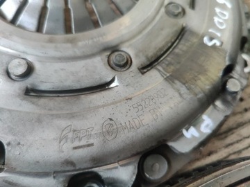SUZUKI SX4 FIAT SEDICI 1.6 DDIS KOLO DVOUHMOTNÉ KOTOUČ PŘÍTLAČÁK 955