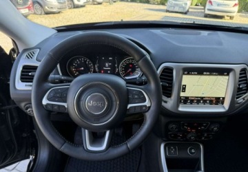 Jeep Compass II SUV 1.4 MultiAir 140KM 2018 Jeep Compass 1,4 140KM Klimatronik Navi Kamera Seriw Kola latozima, zdjęcie 8