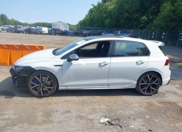 Volkswagen Golf VIII 2024 Volkswagen Golf 2024, 2.0L, 4x4, R, od ubezpieczalni 2.0 Benzyna 315KM, zdjęcie 2