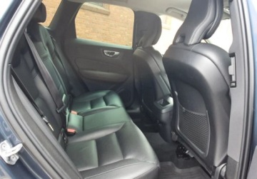 Volvo XC60 II 2021 Volvo XC 60 Hybryda Bezwypadkowe Serwis GetHelp 2.0 Benzyna 197KM, zdjęcie 16