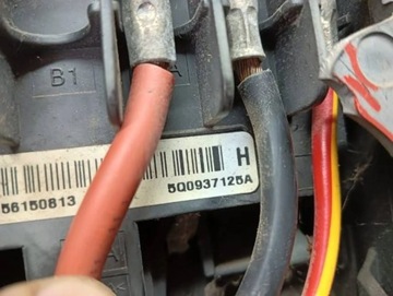 БЛОК ПРЕДОХРАНИТЕЛЕЙ VW GOLF VII TDI 5Q0907361A 5Q0937125A