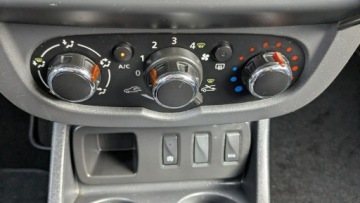 Dacia Duster I SUV Facelifting 1.2 TCe (Euro 6) 125KM 2016 Dacia Duster 1.2i 125PS OPŁACONY Bezwypadkowy, zdjęcie 23