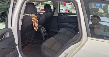 Skoda Superb II Kombi 2.0 TDI CR DPF 170KM 2011 Skoda Superb 2.0 TDI 170KM Ksenonowe reflektory 2.0 Diesel 170KM, zdjęcie 8