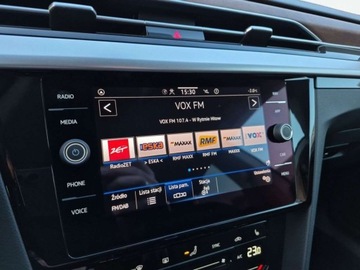 Volkswagen Arteon Fastback Facelifting 2.0 TSI 190KM 2021 Volkswagen Arteon Salon PL Faktura VAT Zadbany Bogata wersja 2.0 Benzyna, zdjęcie 25