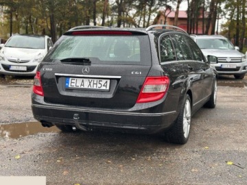 Mercedes Klasa C W204 Kombi T204 1.8 180 CGI BlueEFFICIENCY 156KM 2010 Mercedes Klasa C 180 T BlueEFFICIENCY 7G-TRONIC Avantgarde 156KM 2010r, zdjęcie 7