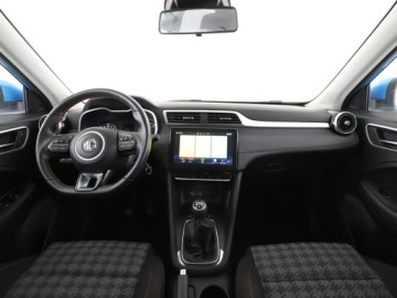 MG ZS I 2023 MG ZS niski przebieg PDC tempomat, zdjęcie 14
