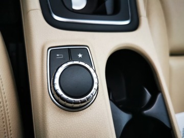 Mercedes GLA I Off-Roader Facelifting 2.0 250 211KM 2018 MERCEDES GLA 250 / 2.0 Benzyna / 211 KM / Automatyczna skrzynia biegów, zdjęcie 5