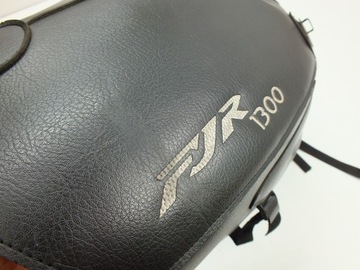 Крышка топливного бака Bagster Yamaha FJR 1300 01-05