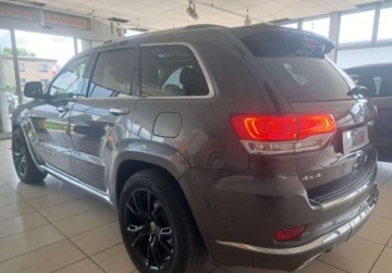 Jeep Grand Cherokee IV Terenowy Facelifting 2016 3.0 CRD 250KM 2017 Jeep Grand Cherokee 3.0 CRD 250KM OVERLAND SUMMIT Krajowy Bogata wersja I, zdjęcie 3