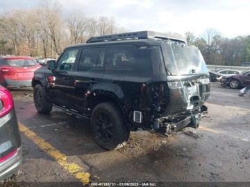 Toyota Land Cruiser VIII 2024 Toyota Land Cruiser First Edition 2024 2.4l 2.4 Hybryda 326KM, zdjęcie 2