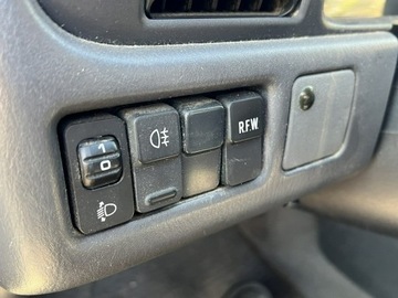 Mazda Seria B IV 2000 Mazda Seria B Pickup 4x4 Diesel, zdjęcie 7