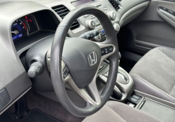 Honda Civic VIII 2007 Honda Civic 110KM Hybrid CLIMATRONIC Bezwypadkowy Serwis Dla Wymagajacy, zdjęcie 28