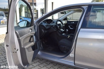 Peugeot 2017 Peugeot 308 1.6 BlueHDi 120KM Lift Navi Kamera Grzane fotele Czujniki park, zdjęcie 14