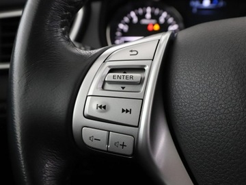 Nissan X-Trail III Terenowy 1.6 DIG-T 163KM 2016 Nissan X-Trail Panorama Relingi Navi Czujniki, zdjęcie 28