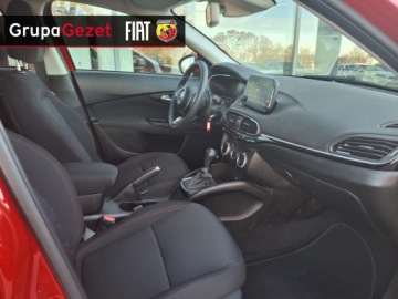 Fiat Tipo II Station Wagon Facelifting 1.5 Hybrid 130KM 2023 Fiat Tipo Cross SW RED by Red Hybrid 130KM DEMO FV23%, zdjęcie 12