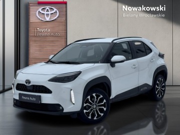 Toyota Yaris IV Hatchback 1.5 Hybrid Dynamic Force 116KM 2024 Toyota Yaris Cross Hybrid 1.5 Style Hybrid 1.5 Sty