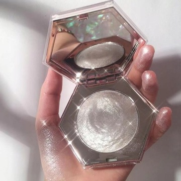 Diamond Bomb Highlighter Shimer Glitter Powde
