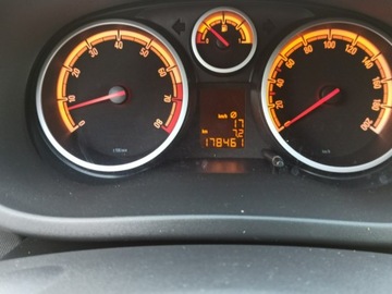 Opel Corsa D 2012 Opel Corsa serwis zadbana ,alu felgi, zdjęcie 11