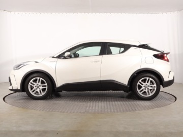 Toyota C-HR I Crossover 1.8 Hybrid 122KM 2019 Toyota C-HR 1.8 Hybrid, Salon Polska, zdjęcie 2