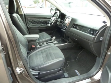 Mitsubishi Outlander III 2016 Mitsubishi Outlander HYBRYDA204 KONIE4X4204 KONIESKORYGWARANCJA 2.0, zdjęcie 8