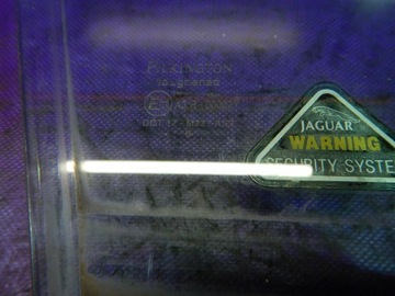 JAGUAR S-TYPE 99- SKLO (OKNO) DVEŘNÍ PRAVÝ PŘEDNÍ