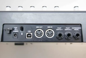 КЛАВИАТУРА УПРАВЛЕНИЯ AKAI MPK61