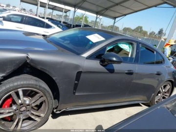 Porsche Panamera II Executive 4.0 550KM 2018 Porsche Panamera Turbo 2018 4.0l 4.0 Benzyna 550KM, zdjęcie 2