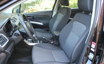 Suzuki SX4 I Sedan 1.6 VVT 120KM 2013 Suzuki SX4 S-Cross Suzuki SX4 S-Cross 120 KM Benzyna 4x4 Przebieg 108 tys, zdjęcie 11