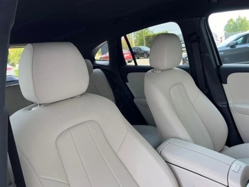 Mercedes GLA II Off-roader Facelifting 1.3 200 163KM 2025 MERCEDES-BENZ GLA 200 Progressive Suv 1.3 (163KM) 2025, zdjęcie 4