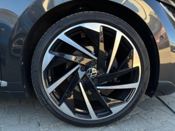 Volkswagen Arteon Fastback Facelifting 2.0 TDI 200KM 2021 Volkswagen Arteon 2.0 TDI 200KM R-Line DSG Virtual DCC Kamera LED FV23, zdjęcie 34
