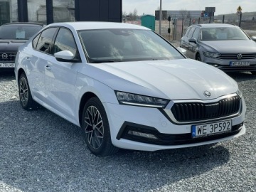 Skoda Octavia IV Liftback 2.0 TDI 150KM 2021 Škoda Octavia Skoda Octavia 2.0TDi 150KM 2021, zdjęcie 2