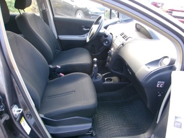 Toyota Yaris III Hatchback 5d 1.0 VVT-i 69KM 2011 Toyota Yaris Toyota Yaris II Toyota Yaris Sprowadzona Zarejestrowana stan, zdjęcie 5