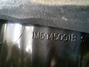 SEAT LEON 1 I 99-05 SVĚTLO ZADNÍ LEVÝ VNĚJŠÍ 1M6945091B