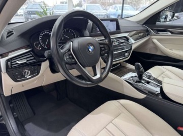 BMW Seria 5 G30-G31 Limuzyna 520d 190KM 2019 BMW Seria 5 520d xDrive Luxury Line Kamera cofania Nawigacja Salon Pols, zdjęcie 6