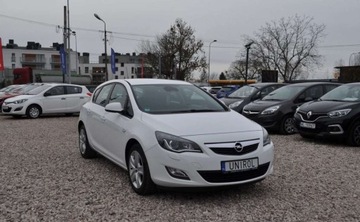 Opel Astra 2010 Opel Astra 1.4 Turbo Benzyna Xenon Tempomat Cz. parkowania INFINITI 1.4, zdjęcie 3