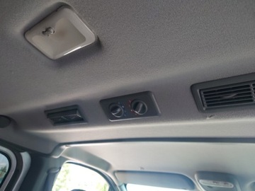 Opel Vivaro A Combi L1 2.0 CDTI 115KM 2013 Opel Vivaro Opel Vivaro 2.0 CDTI L1H1 Design Edition 2.0 Diesel 114KM, zdjęcie 12