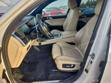 BMW X7 2021 BMW X7 xDrive40i 2021 3.0 Benzyna 335KM, zdjęcie 7