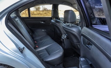 Mercedes Klasa S W221 Limuzyna 5.5 V8 (500) 388KM 2006 Mercedes-Benz Klasa S 5,5V8 (388KM) 5.5 Benzyna 388KM, zdjęcie 12