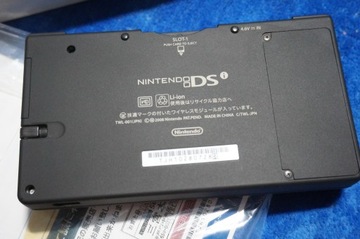 NINTENDO DSi TWL-001 ЧЕРНЫЙ Заводская комплектация (2)