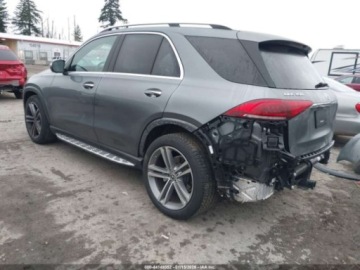 Mercedes GLE V167 2022 Mercedes-Benz GLE 350 4Matic 2022 2.0 Benzyna 255KM, zdjęcie 3