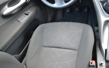 Toyota Auris I Hatchback 1.33VVT-i 100KM 2009 Toyota Auris bezwypadkowe z niski przebiegiem serwisowany w ASO TOYOTA 1.3, zdjęcie 31