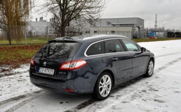 Peugeot 508 I SW 1.6 THP 156KM 2011 Peugeot 508 1,6T 1.6 Benzyna 156KM, zdjęcie 3