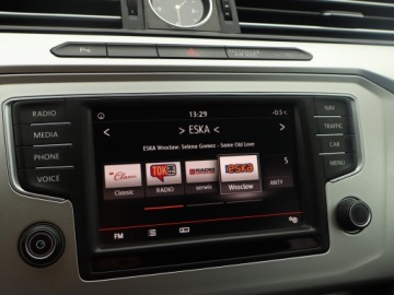 Volkswagen Passat B8 Variant 2.0 TDI BlueMotion SCR 190KM 2016 VW Passat 2.0 TDI, Serwis ASO, 187 KM, Navi, zdjęcie 11