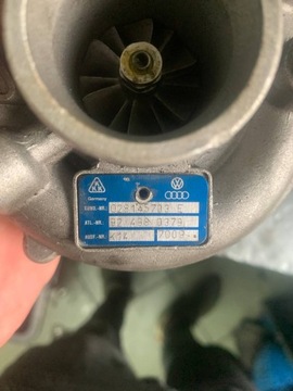 Volkswagen OE 028145703E турбокомпрессор