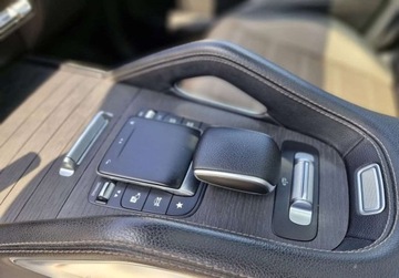 Mercedes GLE V167 SUV 2.9 400d 330KM 2020 Mercedes-Benz GLE 400d Pakiet AMG AIRMATIC Bezwypadkowy Pierwszy wlasc, zdjęcie 28