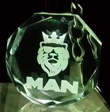 брелок привело 3d кристалл гравировки audi vw bmw человек подарок коробка