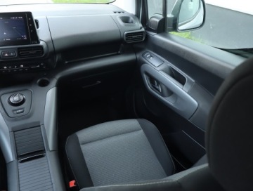 Toyota 2021 Toyota ProAce City Verso 1.2 T, Salon Polska, zdjęcie 7