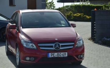 Mercedes Klasa B W246 Sports Tourer 180 CDI BlueEFFICIENCY Edition 109KM 2014 Mercedes-Benz Klasa B 1.5D Navi Kamera Oryginal lakier Sprowadzony Oplacony, zdjęcie 2