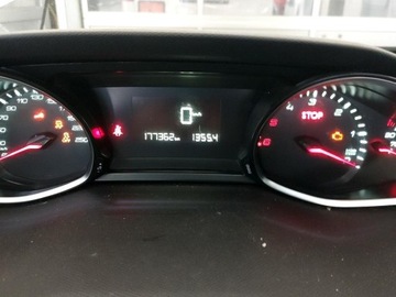 Peugeot 308 II SW Facelifting 1.5 BlueHDI 130KM 2019 Peugeot 308 SW BLUEHDI 130 STOP &amp; START, zdjęcie 10