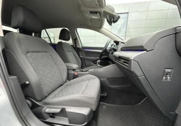 Volkswagen Golf VII Hatchback 5d Facelifting 1.5 TSI BMT 130KM 2020 Volkswagen Golf Life Pakiety, ACC, ergoActive z masazem, Kamera, Indukcja, zdjęcie 16